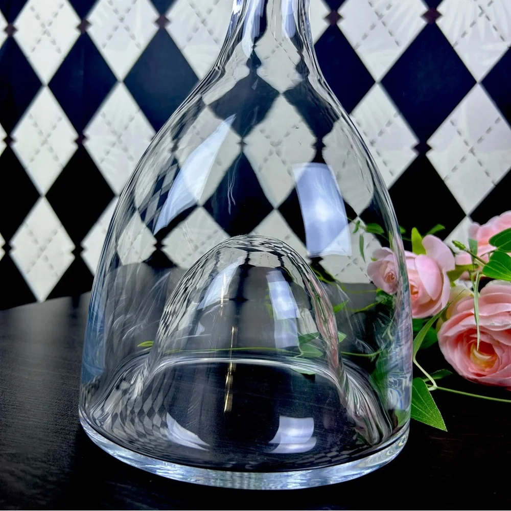 Sculptural Clear Glass Wine Decanter with Internal Punt Aerator Art Glass Carafe